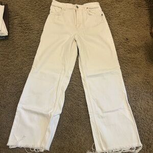 Zara Women's White Straight Leg Jeans